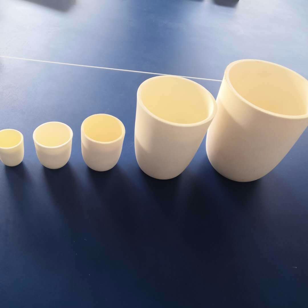伊耐陶瓷厂家直销 刚玉坩埚  99氧化铝材质 耐高温  弧形 圆柱形  方形 可定做