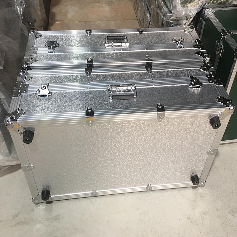 银白色铝合金箱定做 仪器箱设备箱厂家 铝包装箱订制 长安三峰