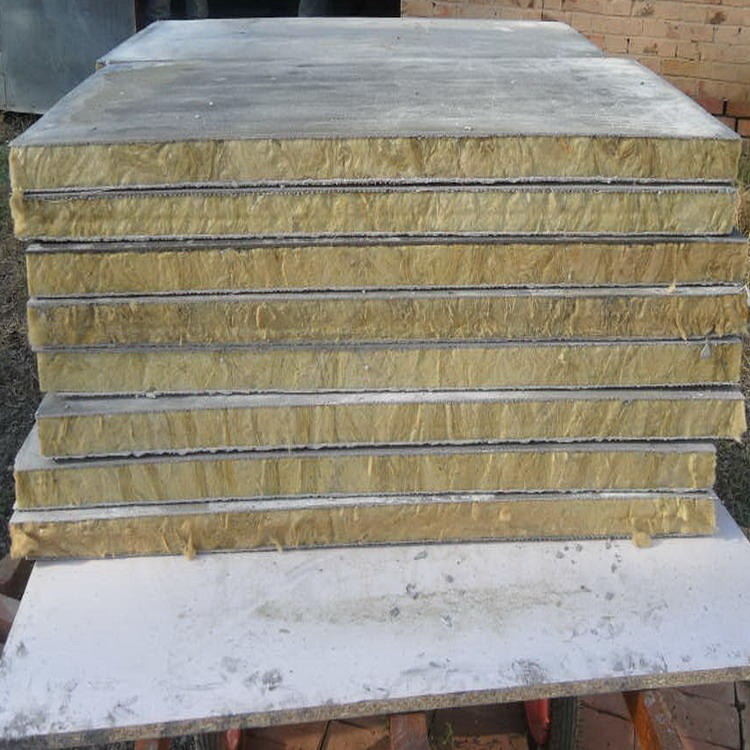 岩棉板厂家 定做机制外墙国标复合岩棉板