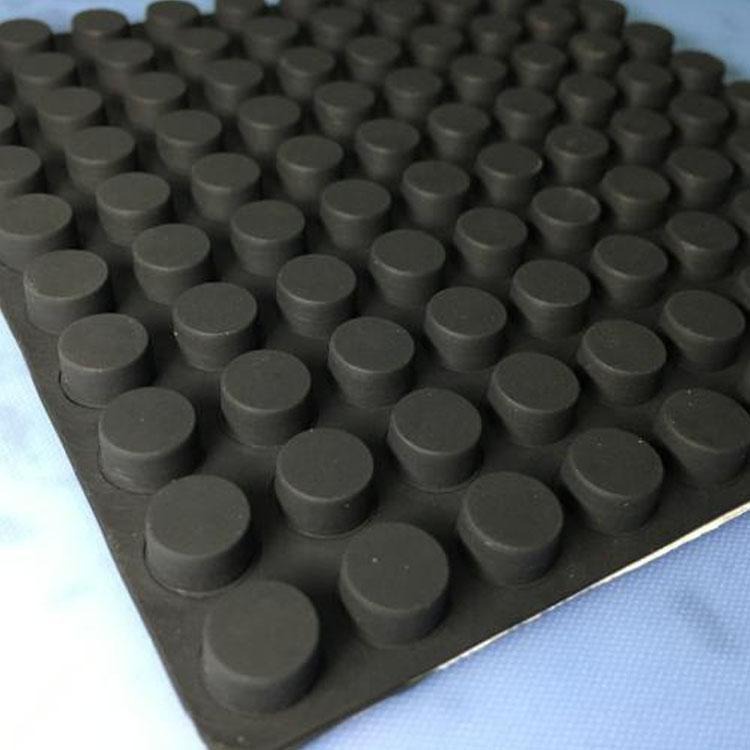 海晨供应氯丁钉型橡胶隔震板 钉型橡胶挡块 钉型橡胶减震块