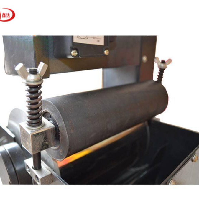磁性分离器  梳齿磁性分离器  胶辊磁性分离器  磨床磁性分离器专业生产图片