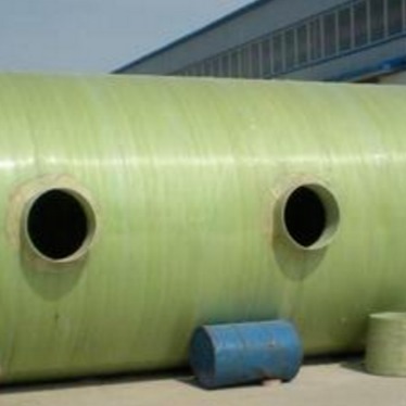 河北龙轩厂家直销玻璃钢污水处理设备 农村家用化粪池 一体化污水处理装置