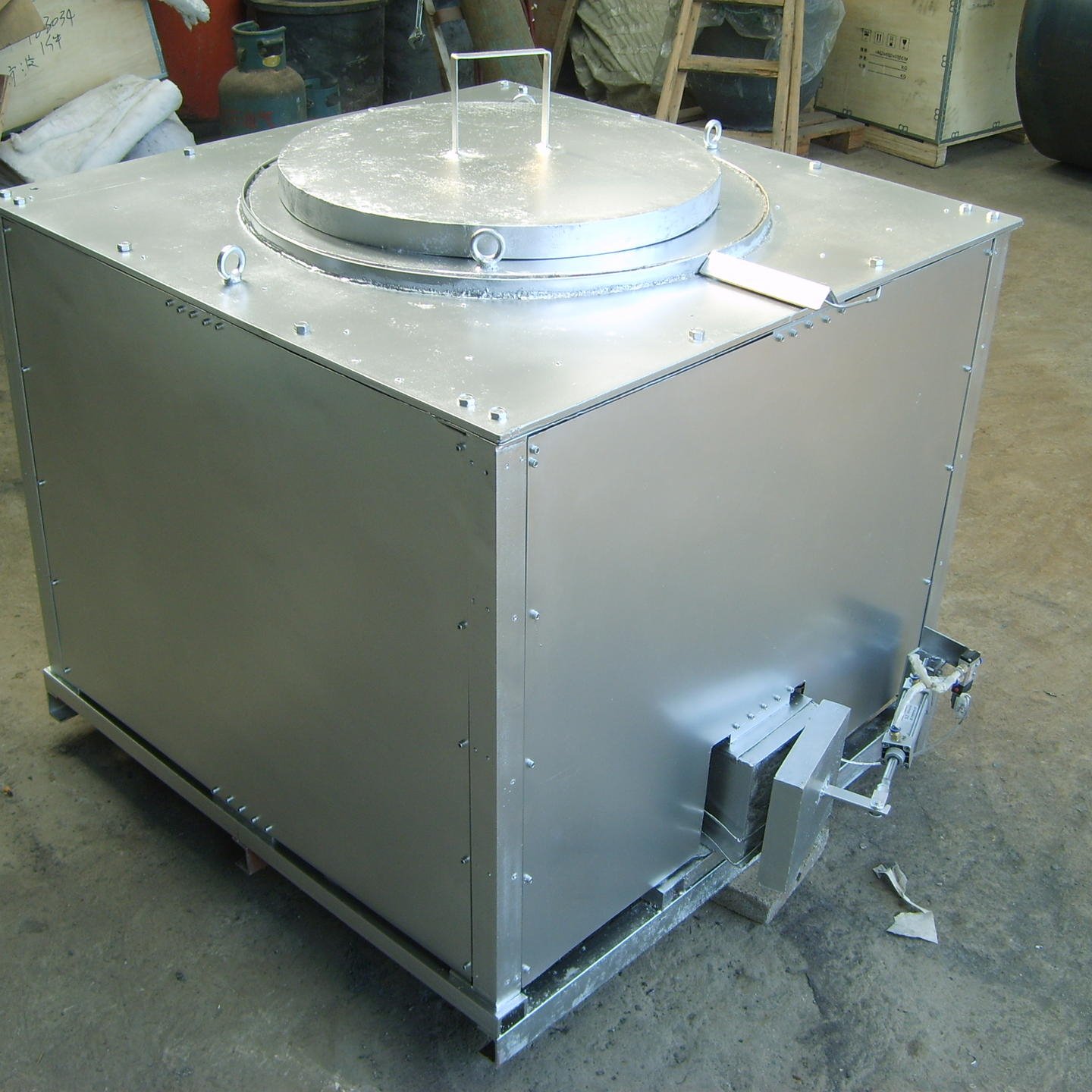 甬翔MXB150L节能加热电磁炉电磁熔铝路
