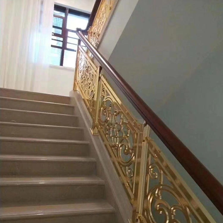 白银黄古铜楼梯扶手 竟然可以这么美