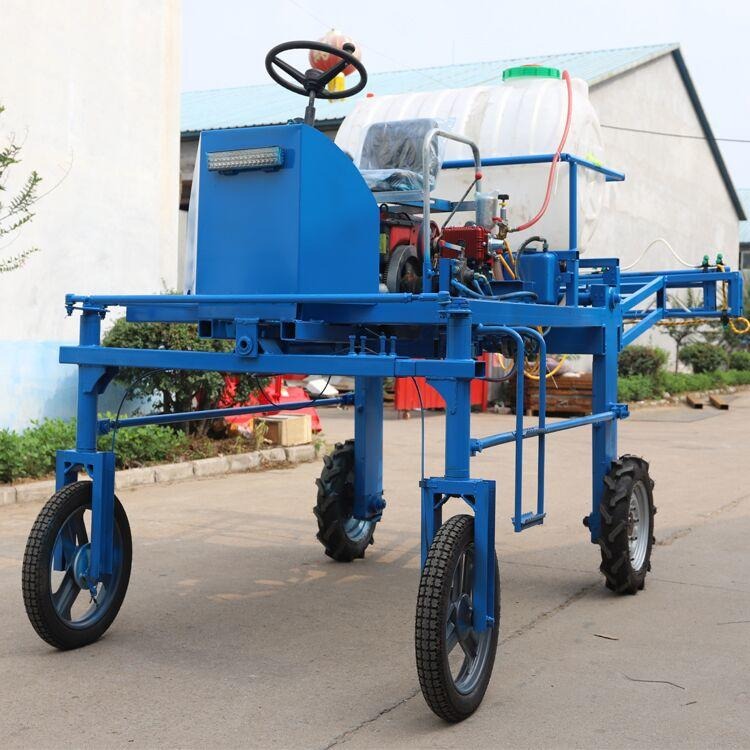 8米农田农药喷洒机 新型农作物杀虫三轮喷药机 乘坐式杀虫打药机图片