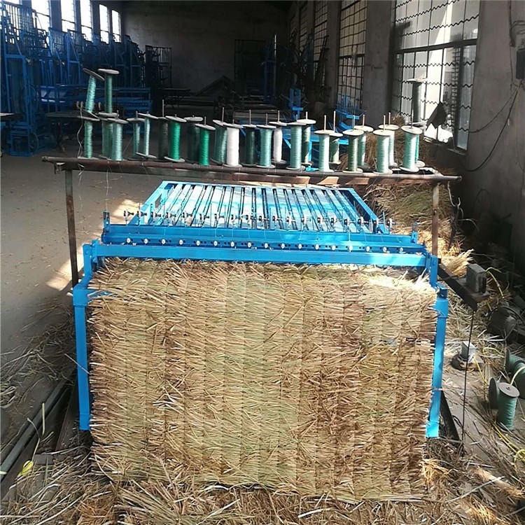 宏瑞保质量绿化种植养护草帘机自动切边 稻草编织草帘机 路面养护稻草编织机
