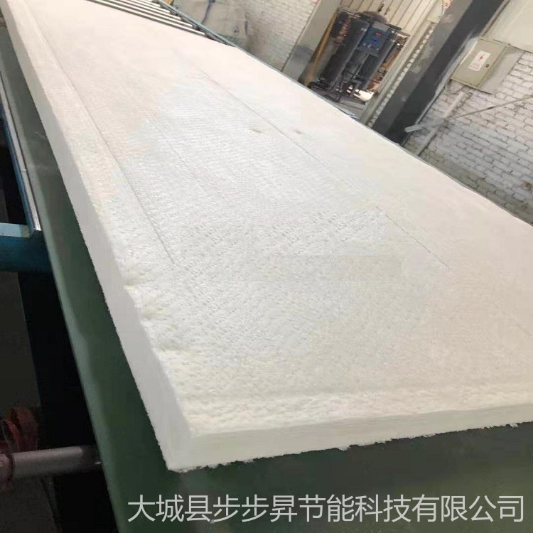 步步昇硅酸铝耐火纤维板100kg/m3价格  硅酸铝针刺毯密度120现货 窑炉保温用硅酸铝棉毡