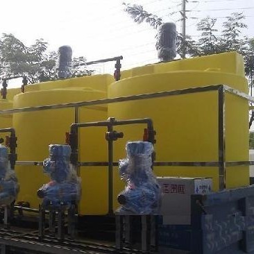 湖南衡阳化工搅拌设备 污水处理药剂桶 带搅拌电动机定制厂家