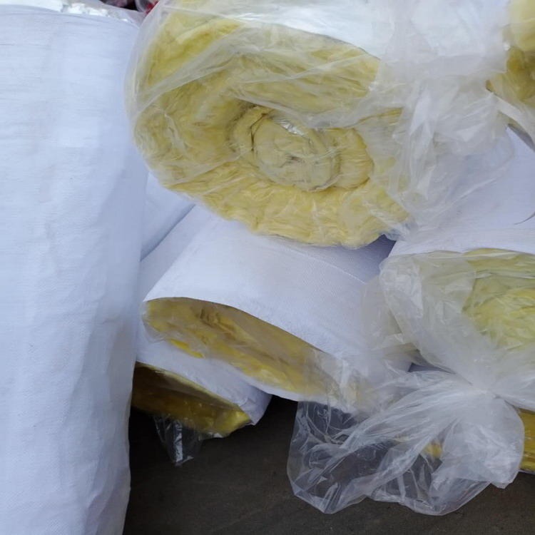 供应玻璃棉卷毡10k/100厚每立方报价 神州金猴玻璃棉毡直供全国