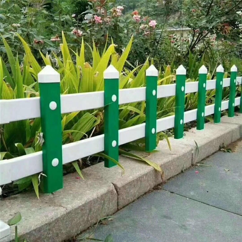 PVC塑钢草坪护栏厂家生产小区社区绿化带草坪塑钢围栏 现货PVC塑钢草坪栏杆