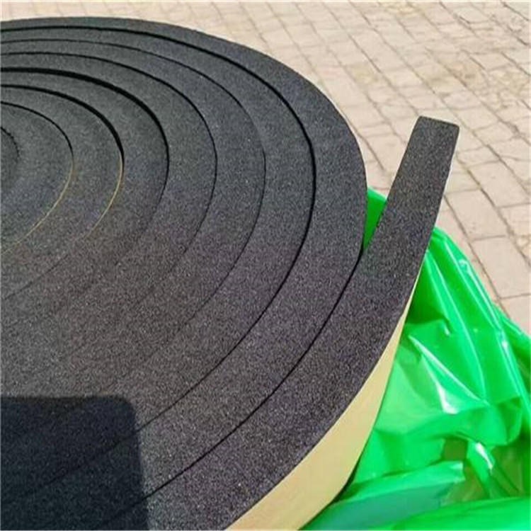 济源市新型网格贴面橡塑板带背胶橡塑保温板铝箔贴面橡塑复合板长期供应