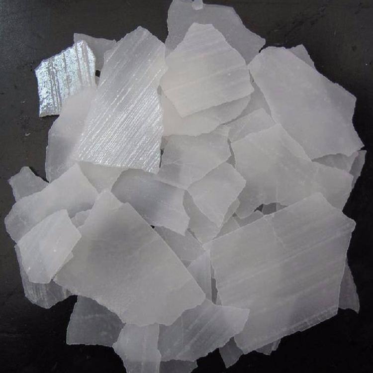  脱硫脱脂片碱 水处理碱  火碱 片碱 价格优惠 鑫龙海 99%工业污水处理片碱