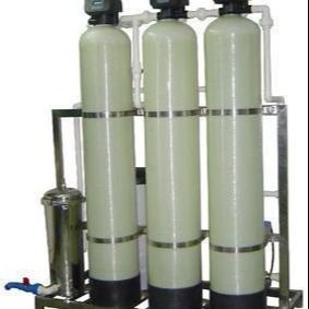 玻璃钢罐厂家  纯净水设备，软化水设备，矿泉水设备
