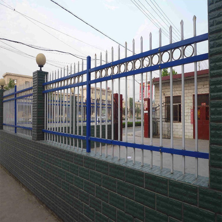 安平百瑞供应锌钢围栏现货 厂区锌钢隔离栅 三横梁栏杆锌钢护栏网