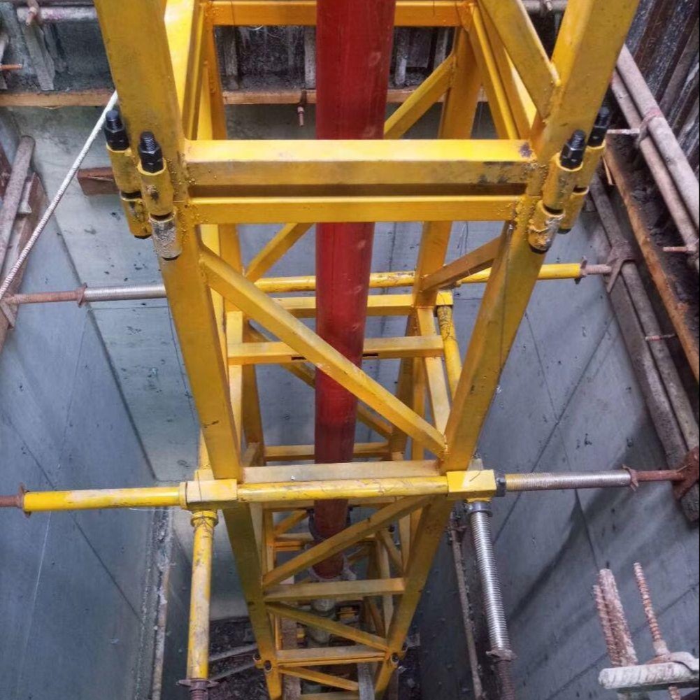 湖南18米手动内爬式布料机   18米手动电梯井布料机  建筑工程机械内爬式布料机图片