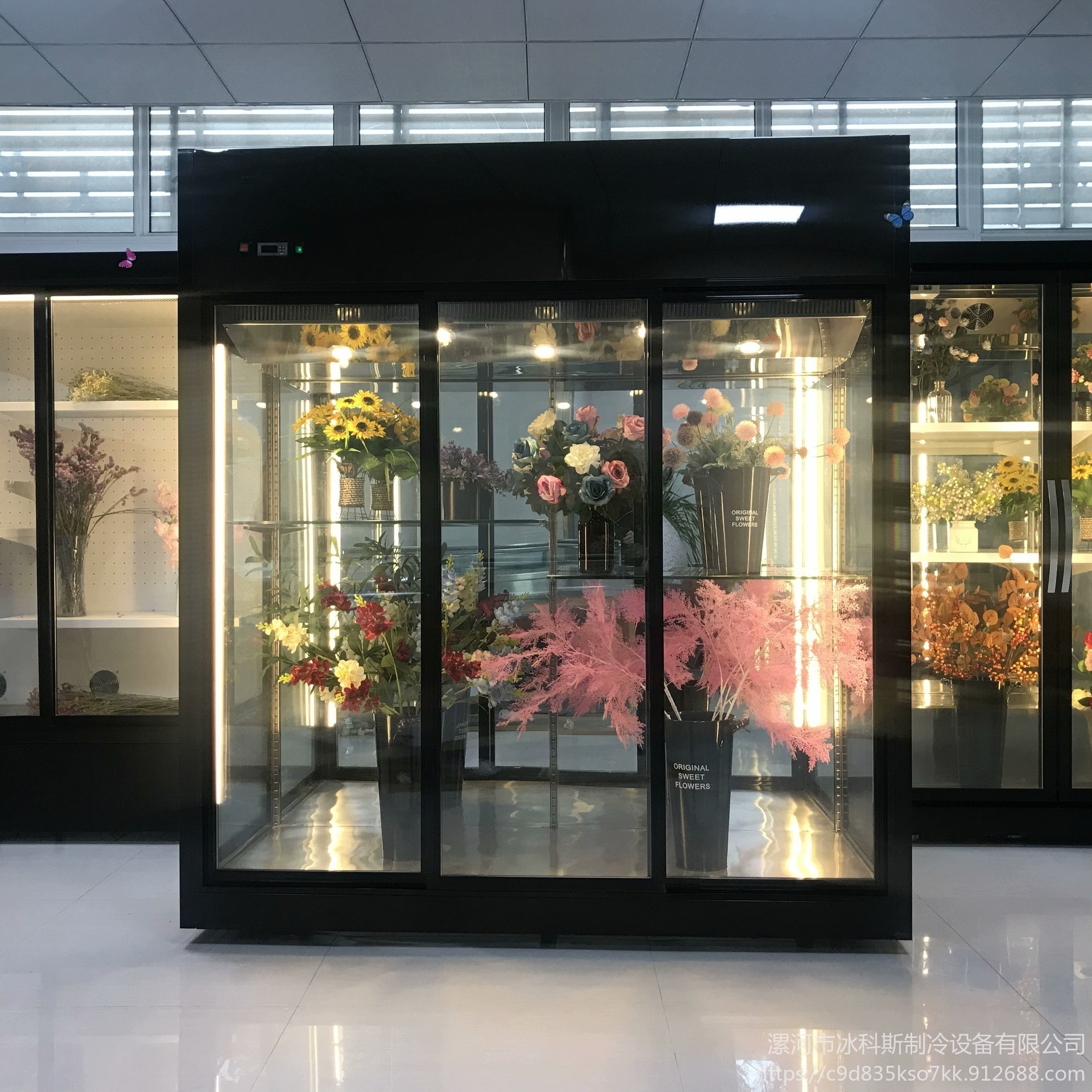 大容量花束保鲜柜  透明玻璃商用鲜花展示柜 工厂直销未来雪冷柜定制  WLX-XH-135图片