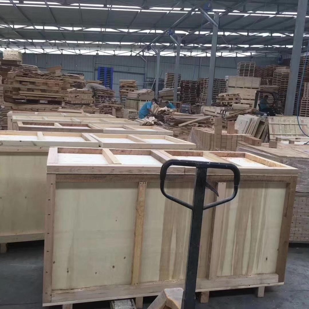 青岛环森木制品加工厂低价批发胶合板材质包装箱出口常用