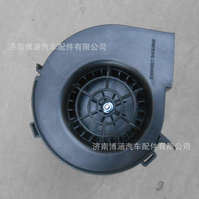 现货供应中国重汽豪运暖风电机    NZ1651820512示例图2