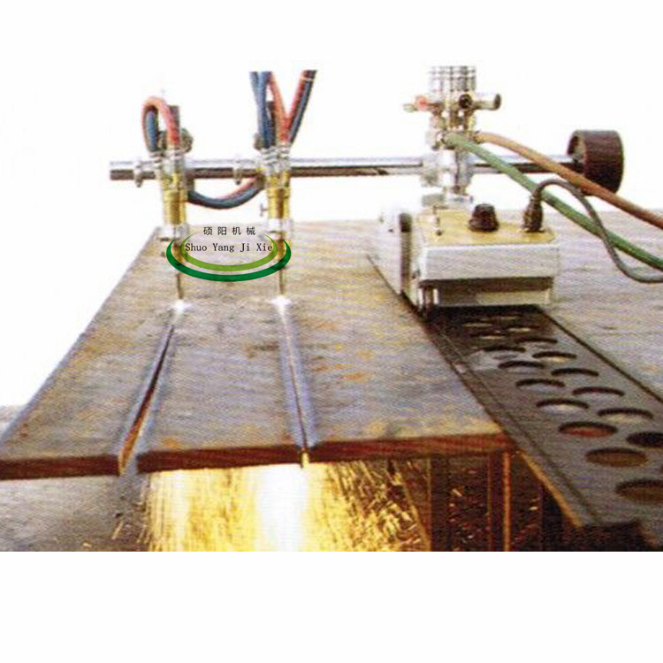直销半自动火焰切割机  CG1-100钢板切割机  气割机厂家示例图5
