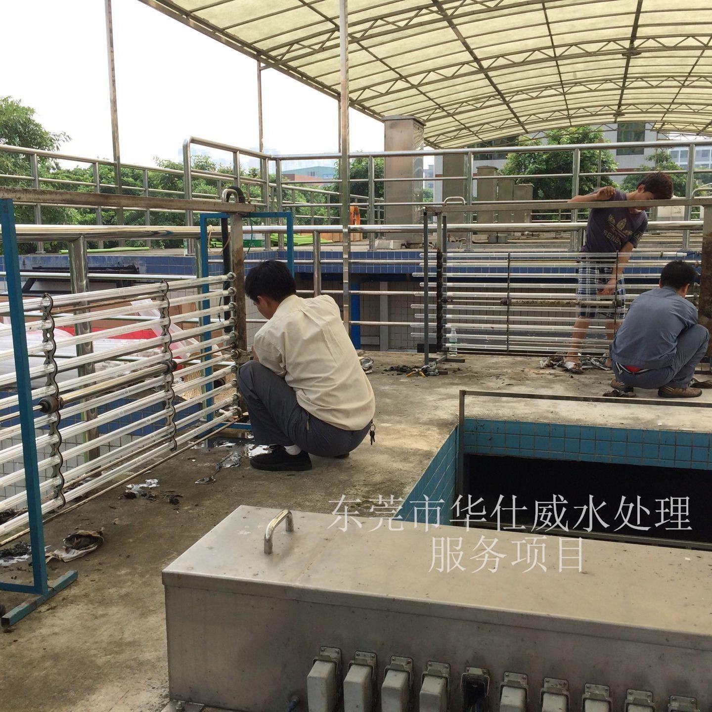 自动清洗紫外消毒模块 东莞石碣农村生活污水处理项目图片