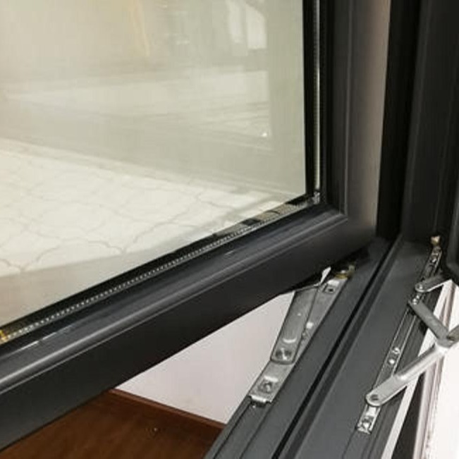 大量现货供应 100系列固定窗 地弹簧铝合金门窗 单轨推拉防盗门 质量保证图片