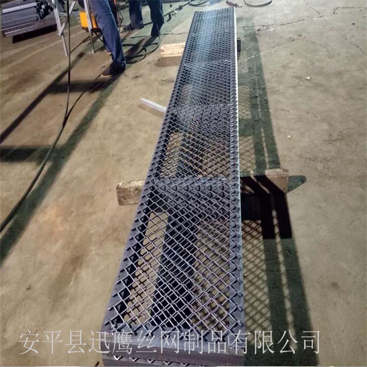 迅鹰钢板网走道板    菱形防护板走台板  福州走道板厂家定制