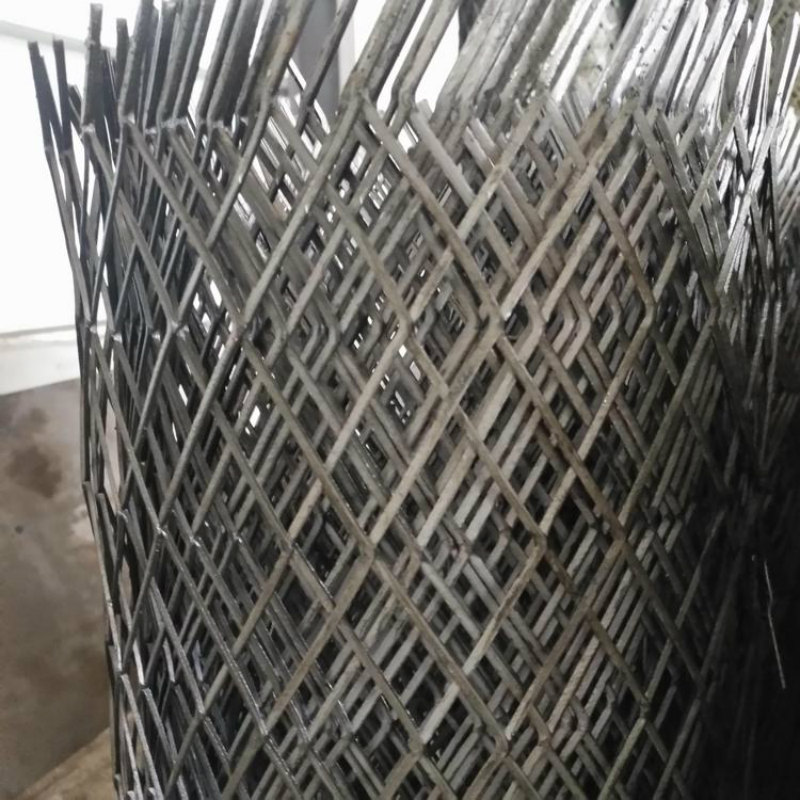 脚踏板钢笆片7斤喷漆包边钢笆网片工地踏板钢网片