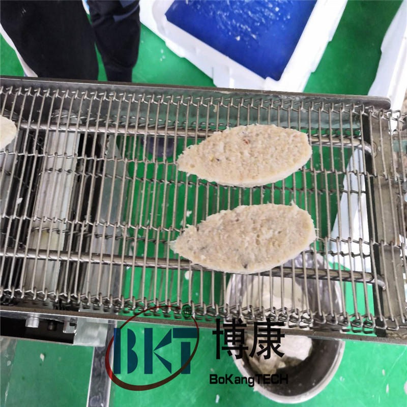 鱼饼成型机 小产量鱼饼成型机 可定制多种形状肉饼成型设备图片