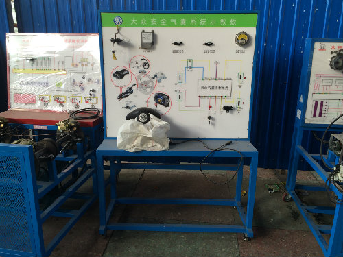 安全气囊系统示教板 汽车维修实训设备汽车教学设备生产厂家