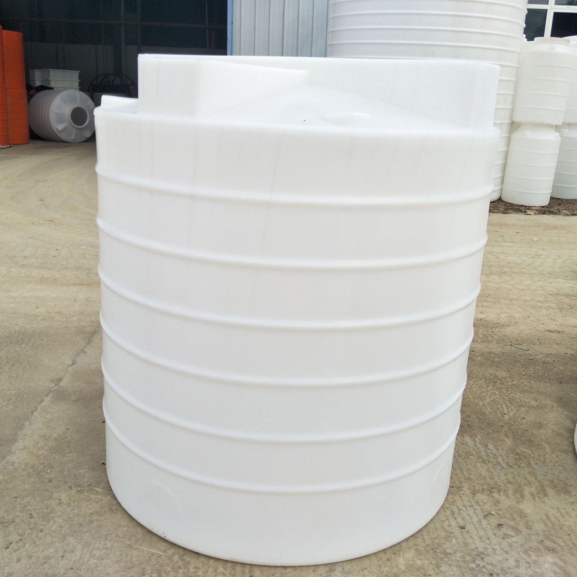 厂家直销 1000L加药箱 圆形加厚一吨牛筋PE搅拌桶塑料加药桶储罐示例图1