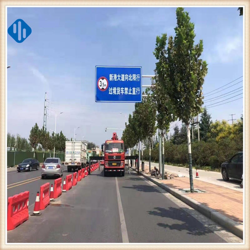 河南郑州龙门架杆件 公路交通杆件 跨度12 16 20米交通龙门架杆件图片