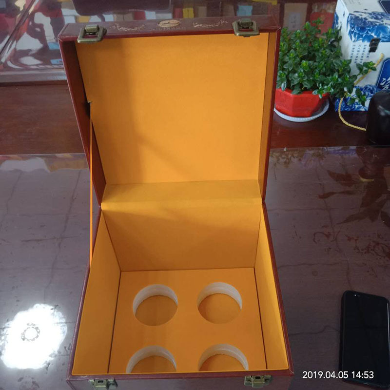 皮质酒盒包装高档皮制礼品盒厂家供应订做示例图2