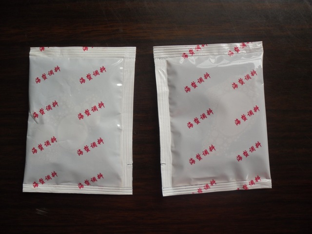 yunchi/运驰定量类膏体全自动包装机　自动膏体包装机　小剂量膏体包装机图片