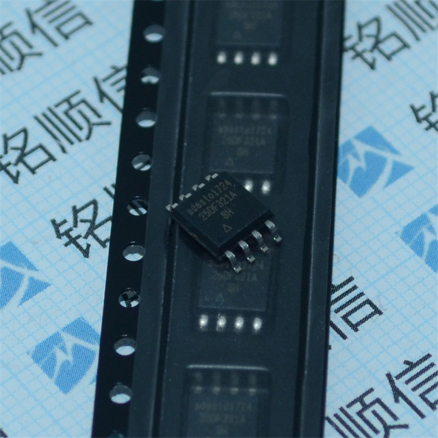 AT25DF321A-SH-T 闪存芯片 32M 出售原装 深圳现货供应