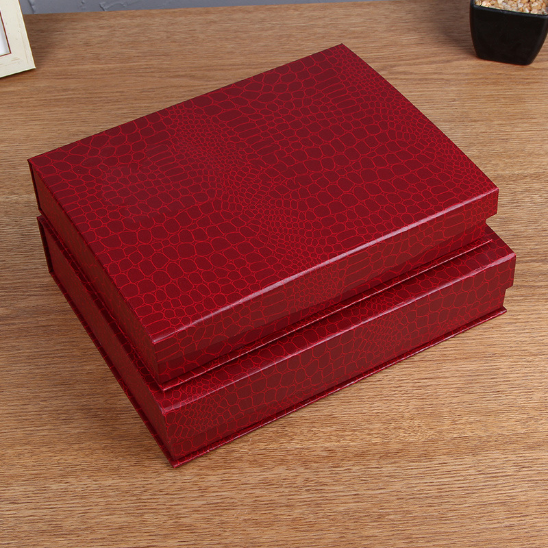 时尚典雅酒红色巧克力包装盒礼品盒通用包装厂家定制低价批发图片