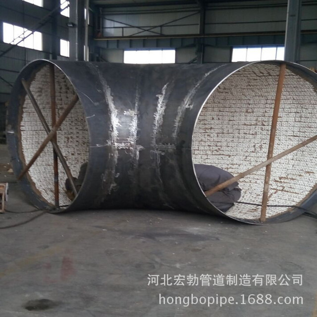 河北宏勃厂家生产90度 45度 DN500-DN2000陶瓷贴片耐磨弯头 品质保证