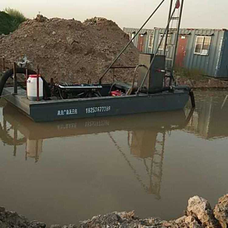 小型绞吸式挖泥船 鑫浩 100方小型抽沙船 厂家定制 绞吸式抽沙船图片