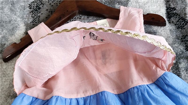 h52320童装夏季新款女童精美刺绣公主裙宝宝拼色背心礼服裙示例图4