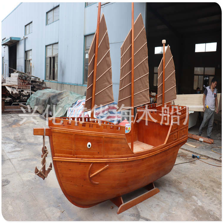 厂家直销景观装饰海盗船  欧式木船 主题木船 室内外摆件船 地中海风格船图片