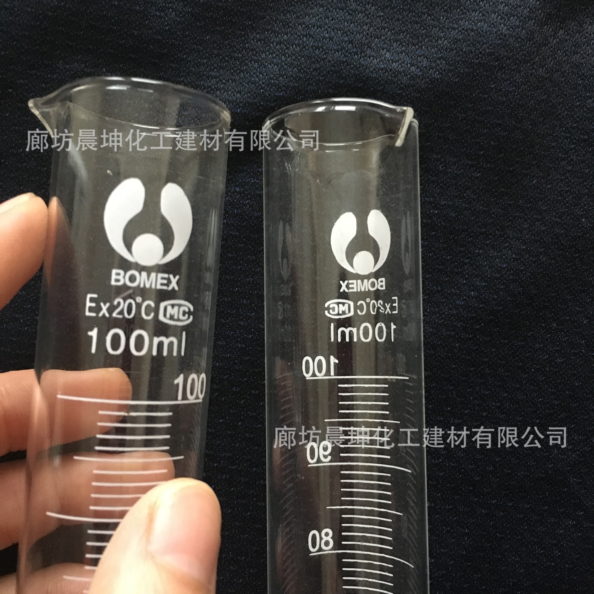玻璃量筒 实验室器材玻璃刻度量筒 加厚玻璃量筒稀释用玻璃量筒示例图6