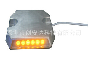 铸铝有源道钉灯用于隧道壁安装警示车辆行驶亮度高图片