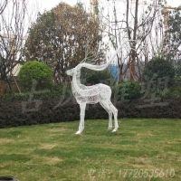 武汉不锈钢镂空鹿雕塑