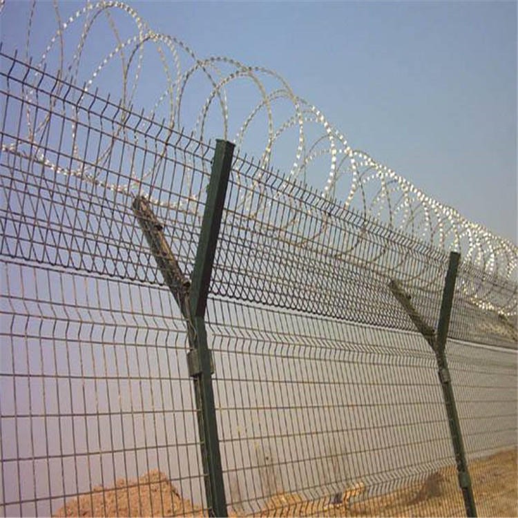 迅鹰刺绳护栏网  现货供应框架隔离栅  瑞安监狱防护网厂家