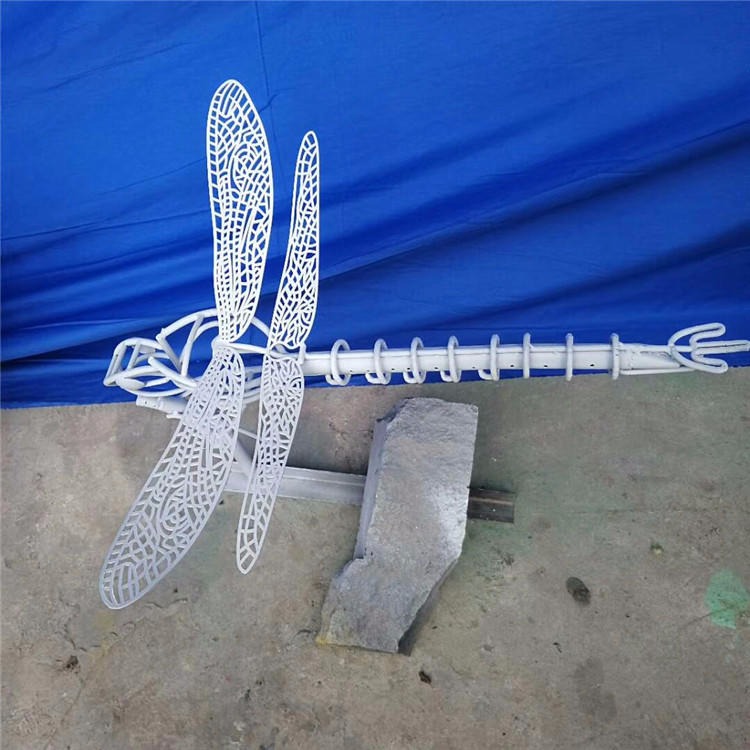 铁艺蜻蜓雕塑 不锈钢蜻蜓雕塑 不锈钢雕塑制作 唐韵园林