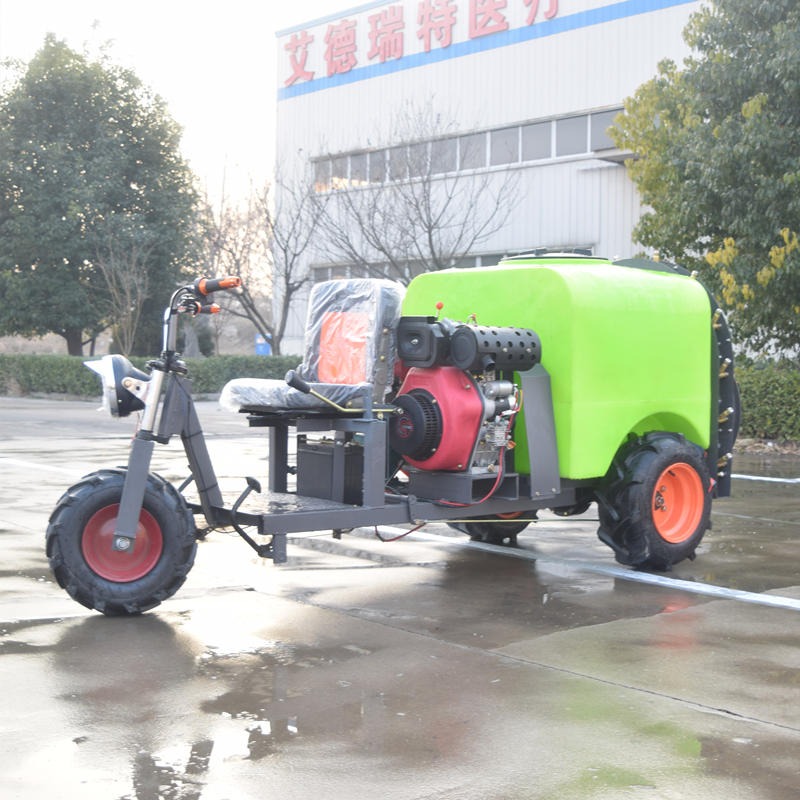 葡萄园喷雾机 裕登YD-300消毒机 农田杀虫喷雾机图片