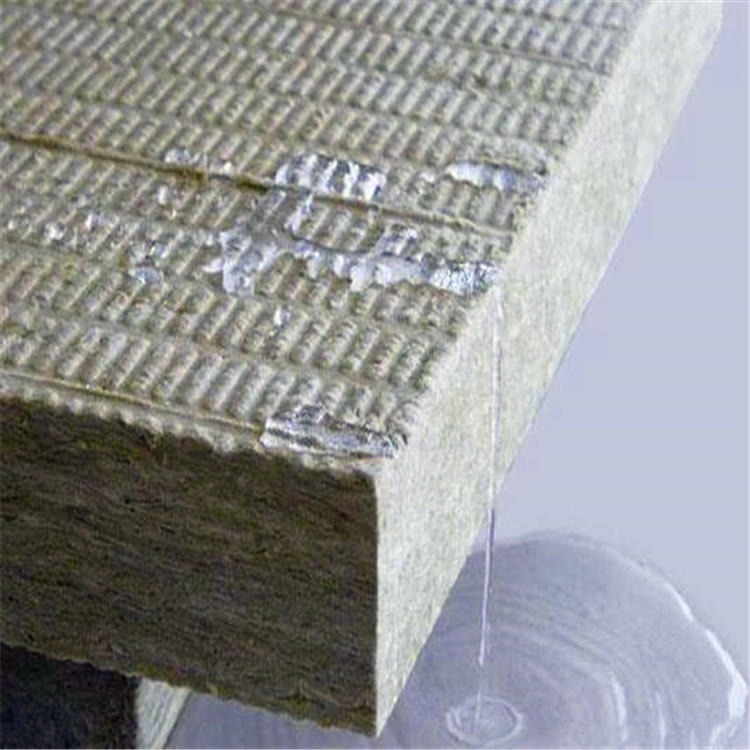 厂家直接供应 岩棉板保温 硅质保温板 现货供应