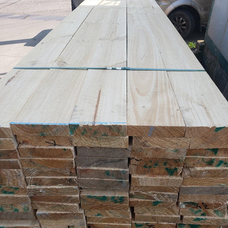 松木板 建筑木方 方木木条定制加工各种尺寸实木木架条上海邦皓木业批发