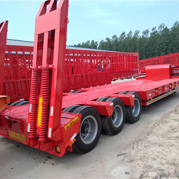 管材运输钢材运输半挂车的优化设计，13米穿心梁框架式抽拉低平板图片