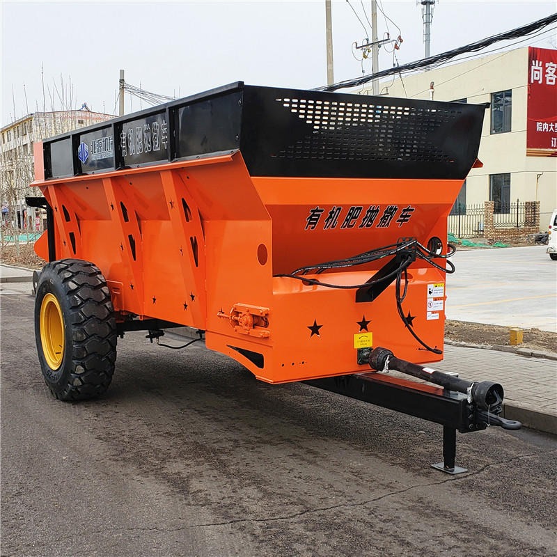 宁夏厂家生产撒肥机  黏湿粪肥撒粪机   拖拉机牵引式10方撒粪车