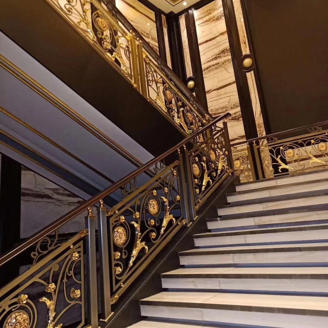 众钰 连城铜楼梯扶手规格 弧形轻奢铜楼梯加工规模图片